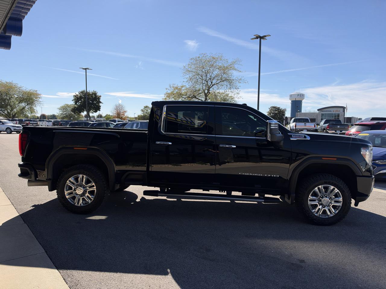 GMC Sierra 2500HD Denali Crew Cab 4WD 2020