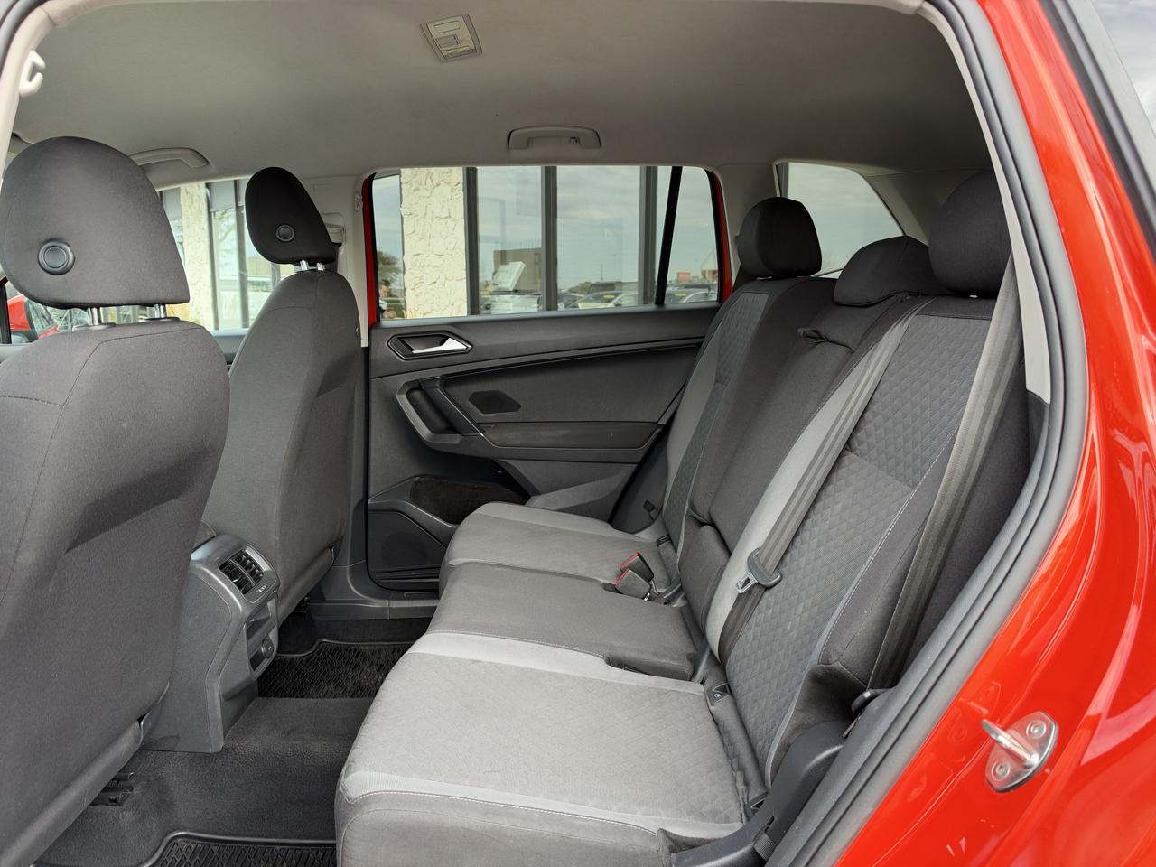 Volkswagen Tiguan S 4Motion 2018