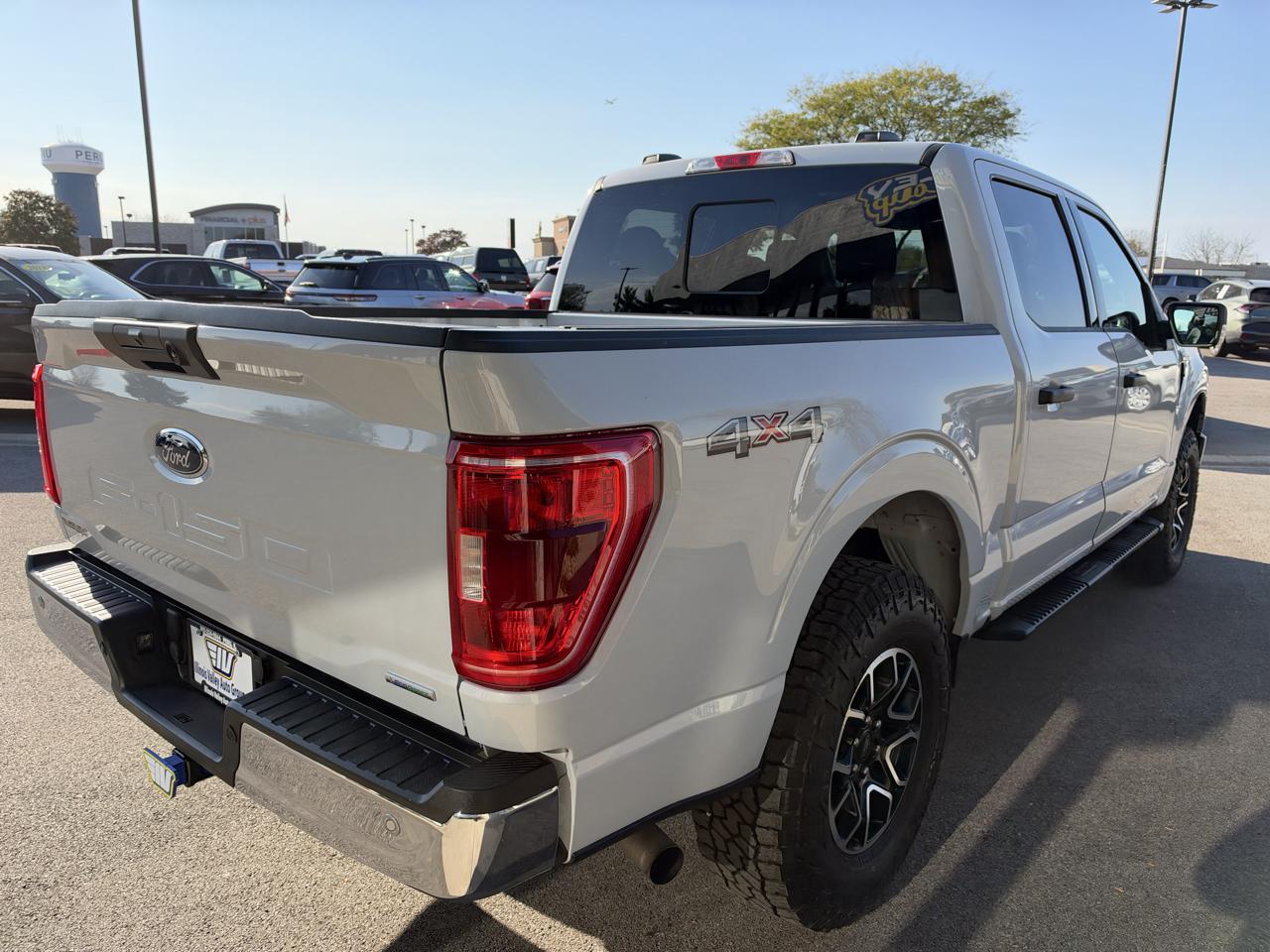 Ford F-150 XLT SuperCrew 4WD 2021