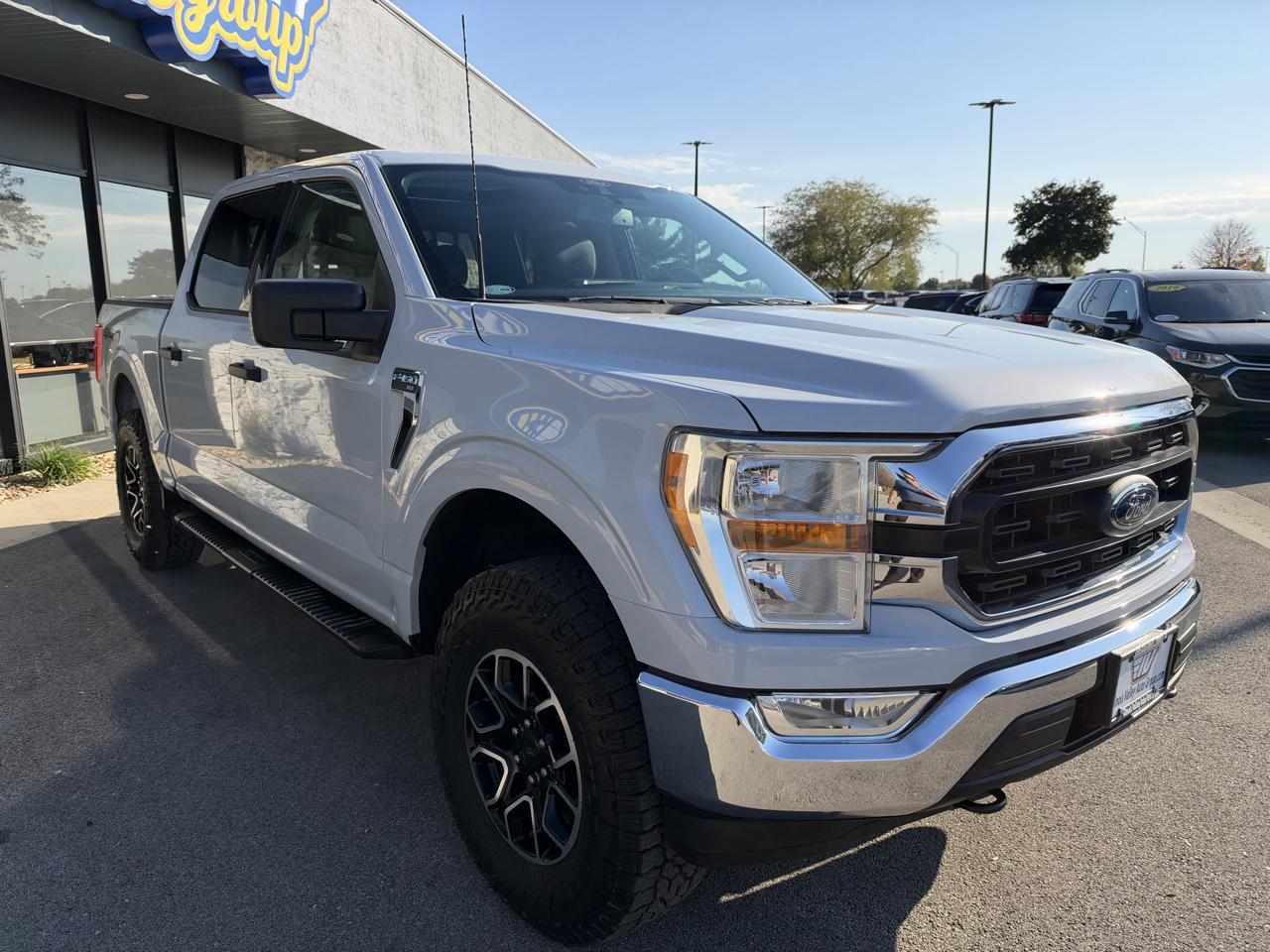 Ford F-150 XLT SuperCrew 4WD 2021