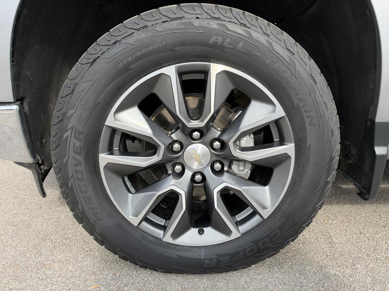 Chevrolet Silverado 1500 LT Crew Cab 4WD 2023