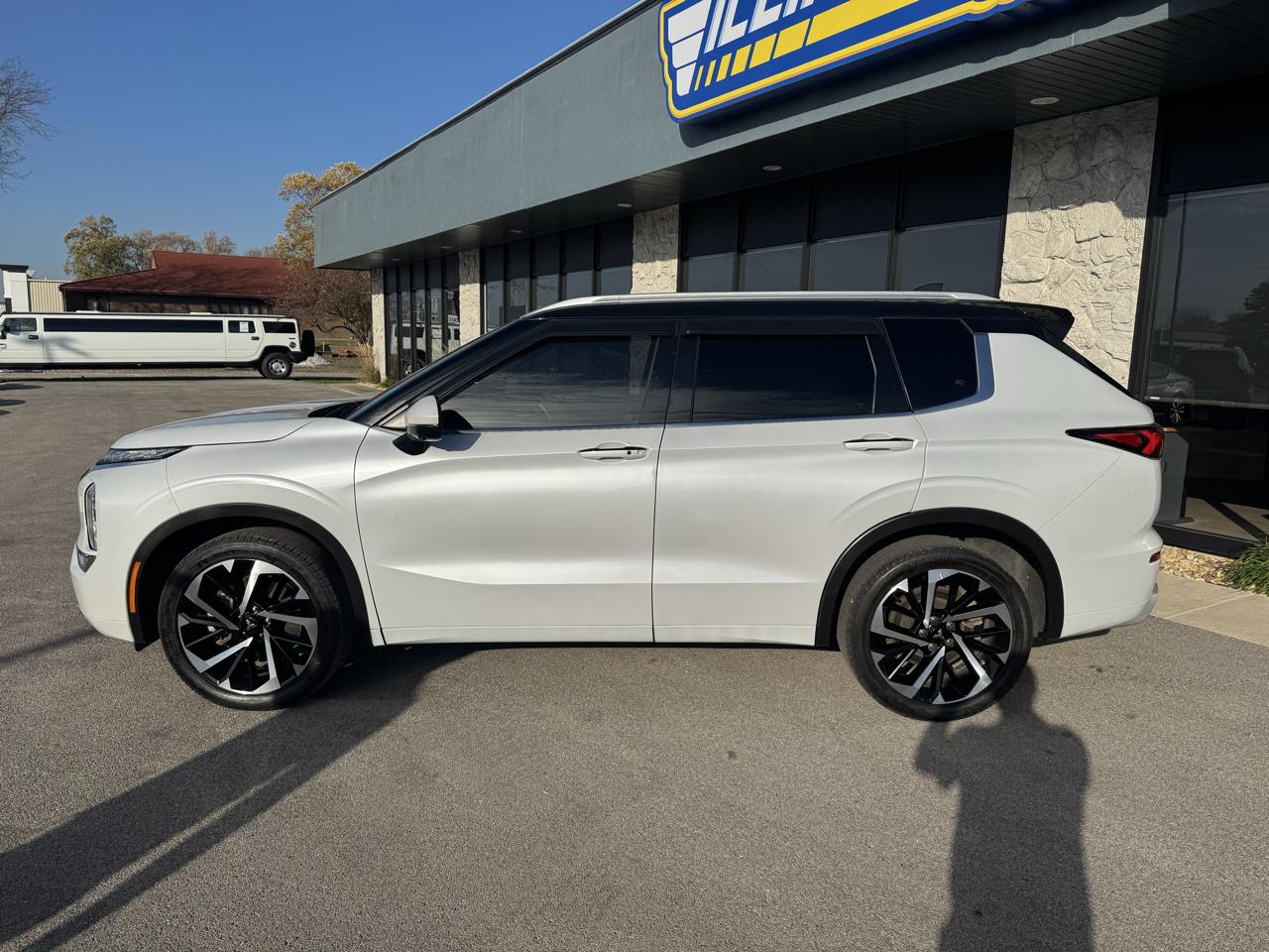 Mitsubishi Outlander SEL 4WD 2024