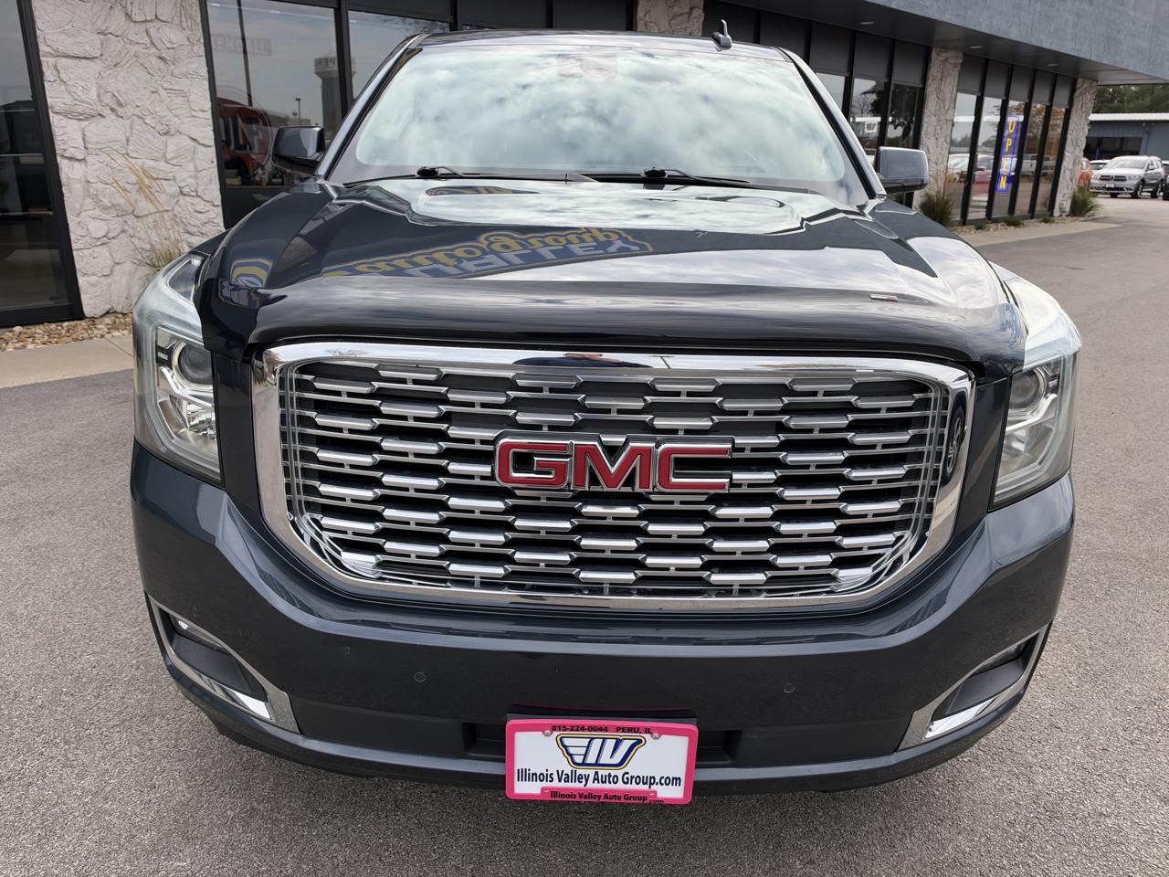GMC Yukon XL Denali 4WD 2020