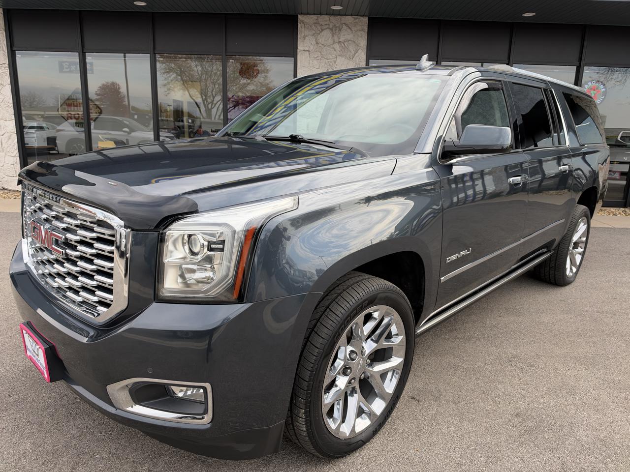GMC Yukon XL Denali 4WD 2020