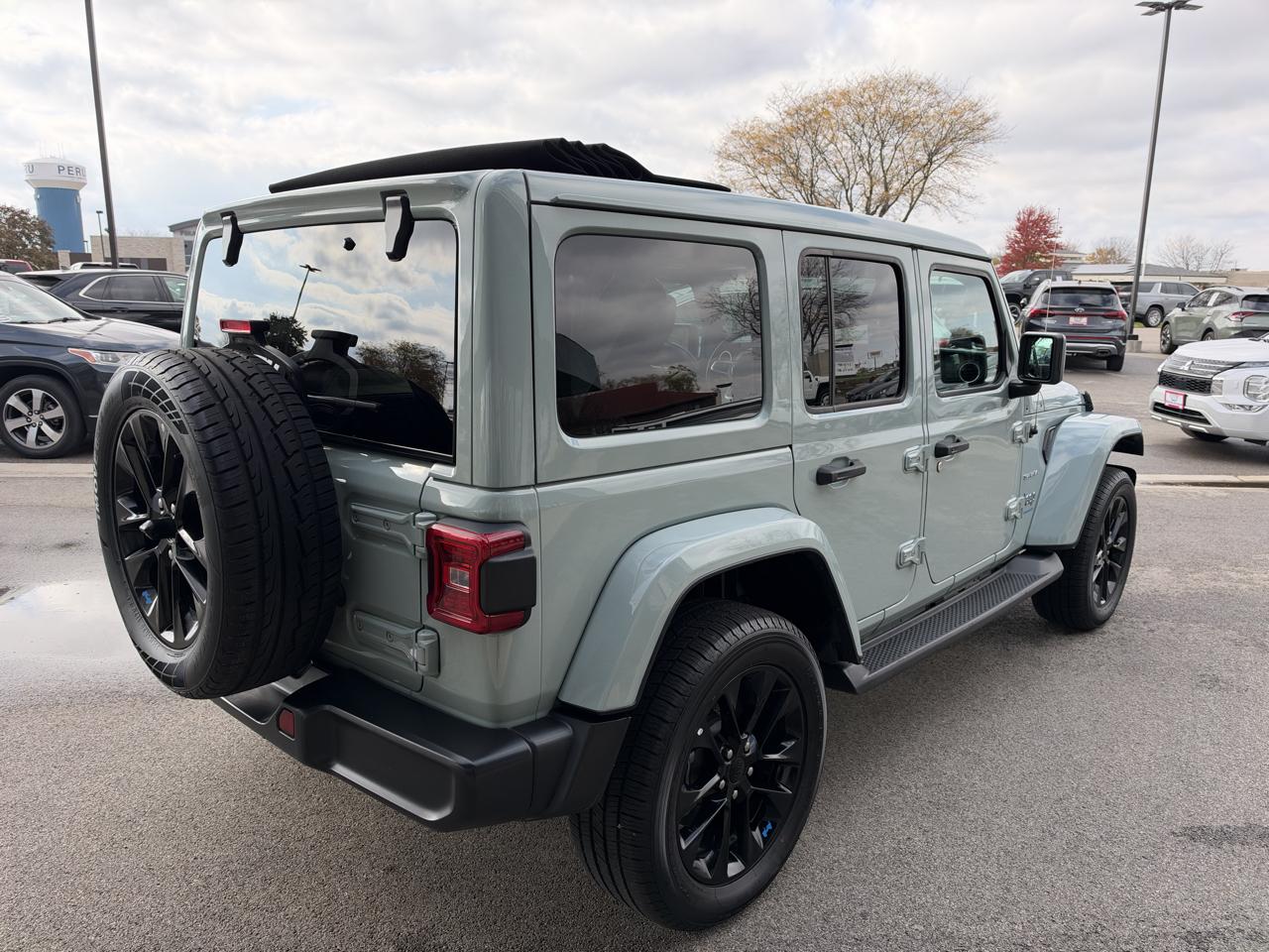 Jeep Wrangler 4xe Unlimited Sahara 2023