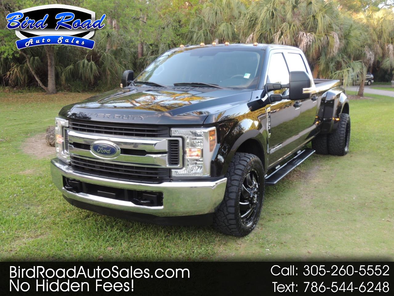 2019 Ford Super Duty F-350 DRW LARIAT 2WD Crew Cab 8' Box
