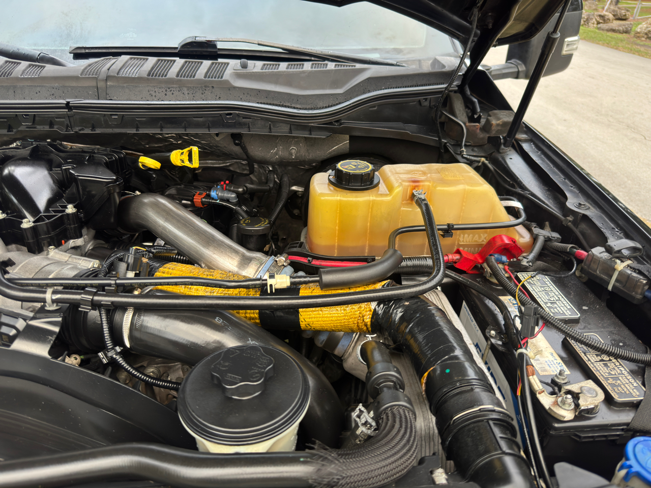 Ford Super Duty F-250 SRW 4WD Crew Cab 156" Lariat 2017