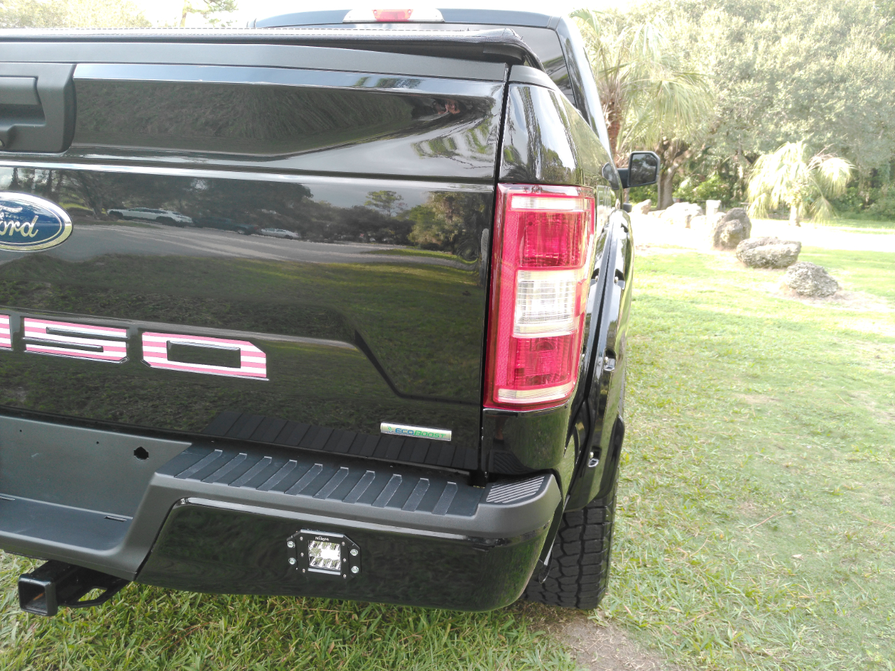 Ford F-150 4WD SuperCrew 145" FX4 2019