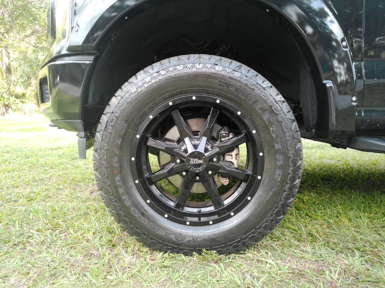 Ford F-150 4WD SuperCrew 145" FX4 2019