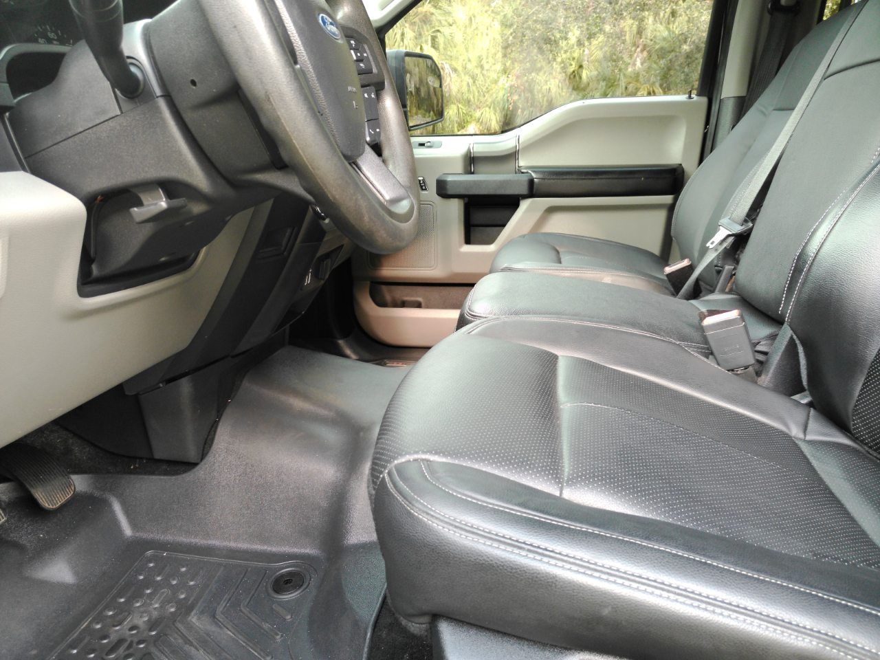 Ford F-150 4WD SuperCrew 145" FX4 2019