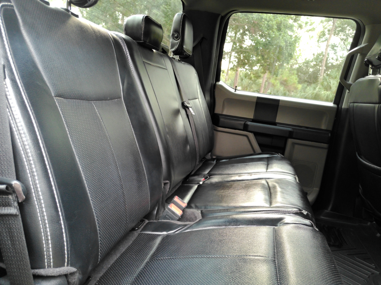 Ford F-150 4WD SuperCrew 145" FX4 2019