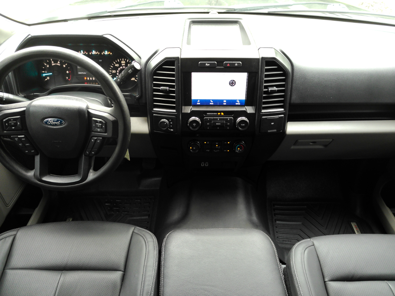 Ford F-150 4WD SuperCrew 145" FX4 2019