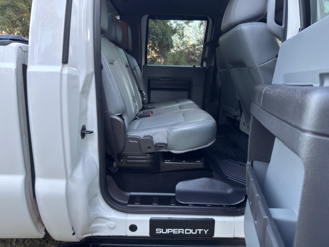 Ford Super Duty F-350 DRW  2014