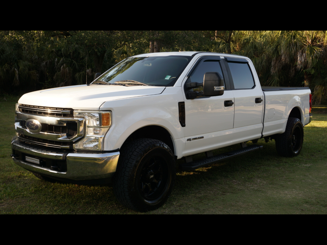 2022 Ford Super Duty F-250 SRW Super Duty Crew Cab WARRANTY INCLUDED