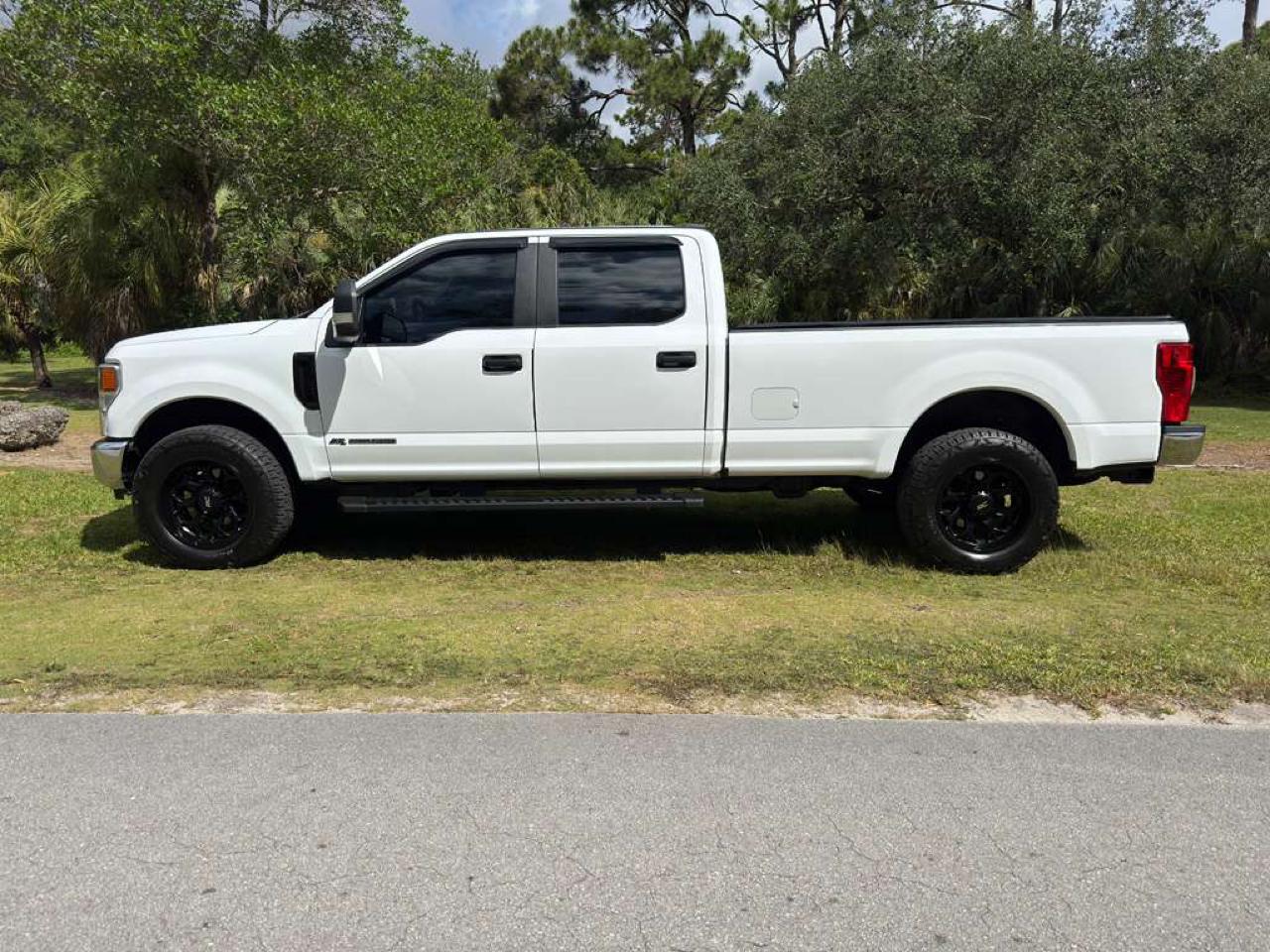 Ford Super Duty F-250 SRW  2022