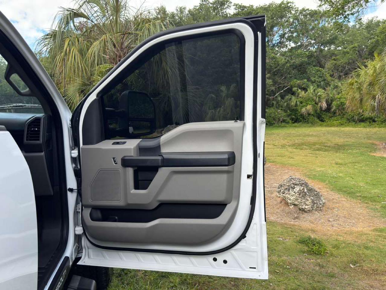 Ford Super Duty F-250 SRW  2022