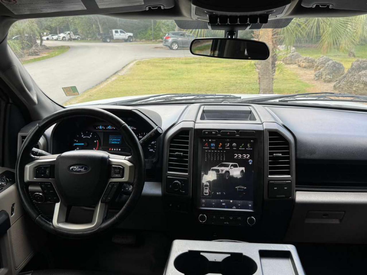 Ford Super Duty F-250 SRW  2022