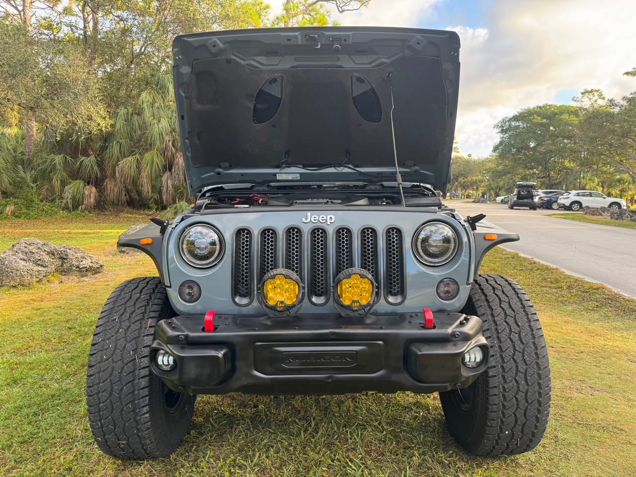 Jeep Wrangler Unlimited 4WD 4dr Rubicon X 2014