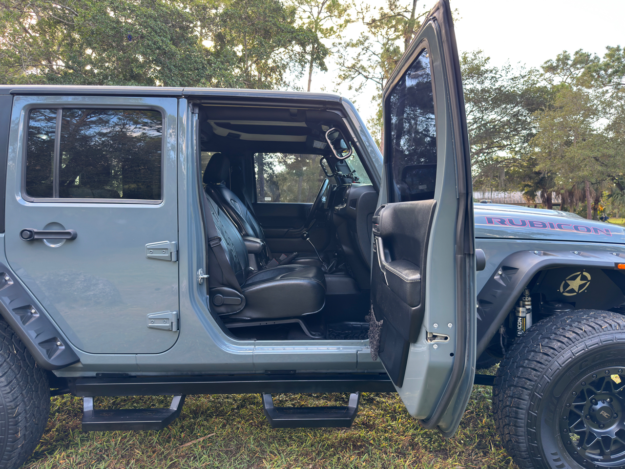Jeep Wrangler Unlimited 4WD 4dr Rubicon X 2014