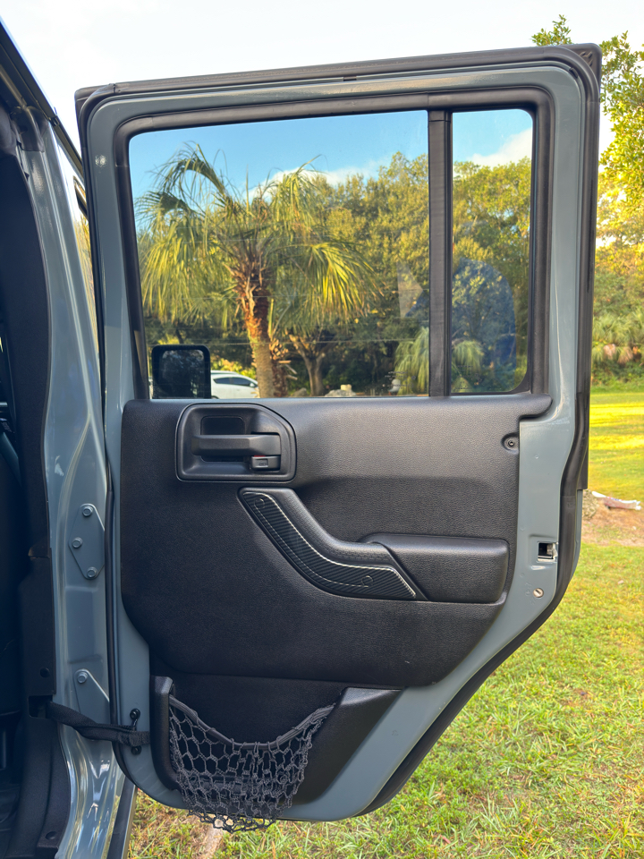 Jeep Wrangler Unlimited 4WD 4dr Rubicon X 2014