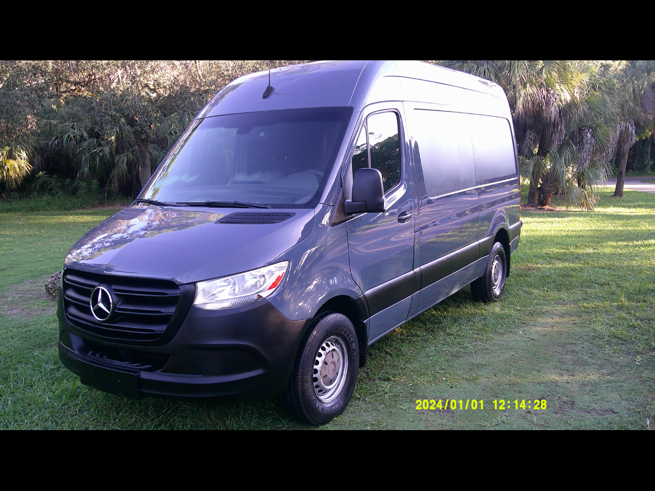 2019 Mercedes-Benz Sprinter Van 2500 Standard Roof V6 WARRANTY INCLUDED