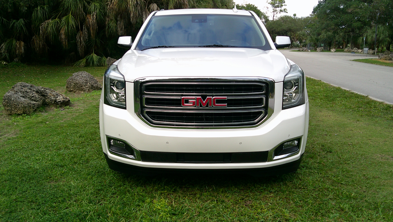 GMC Yukon 2WD 4dr SLT 2017 GMC Yukon 2WD 4dr SLT 2017