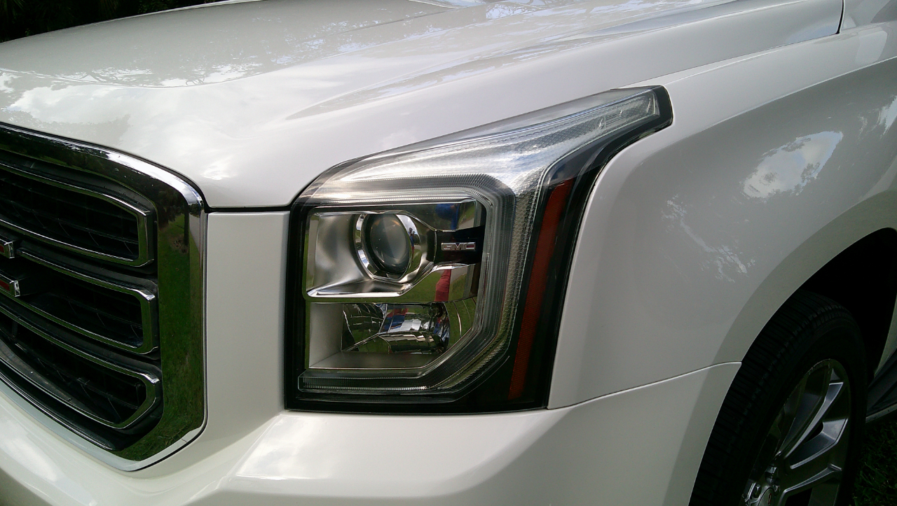 GMC Yukon 2WD 4dr SLT 2017 GMC Yukon 2WD 4dr SLT 2017