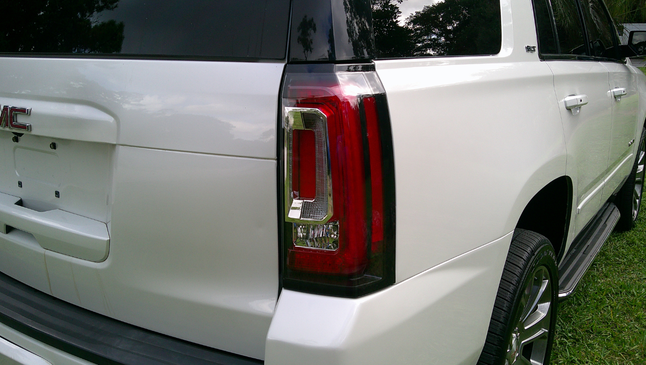 GMC Yukon 2WD 4dr SLT 2017 GMC Yukon 2WD 4dr SLT 2017