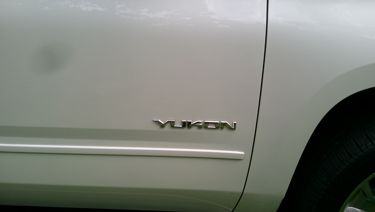 GMC Yukon 2WD 4dr SLT 2017 GMC Yukon 2WD 4dr SLT 2017