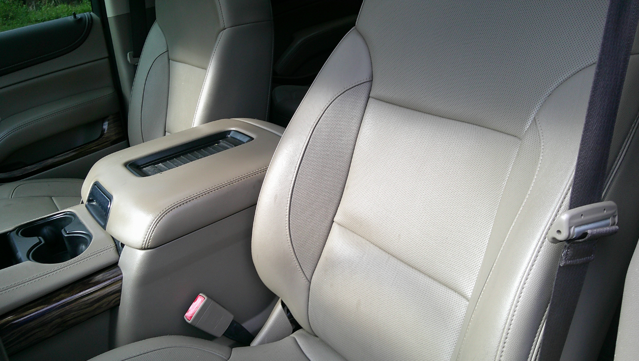 GMC Yukon 2WD 4dr SLT 2017 GMC Yukon 2WD 4dr SLT 2017