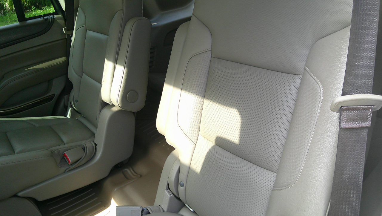 GMC Yukon 2WD 4dr SLT 2017 GMC Yukon 2WD 4dr SLT 2017