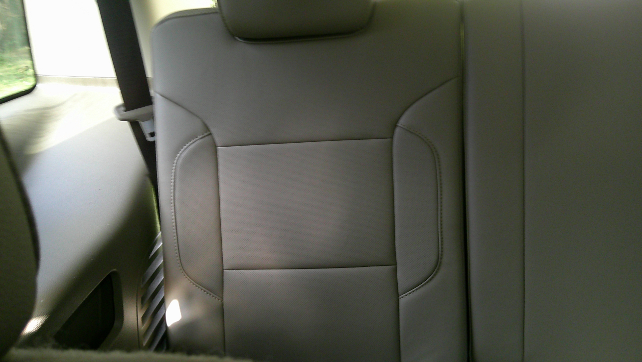 GMC Yukon 2WD 4dr SLT 2017 GMC Yukon 2WD 4dr SLT 2017