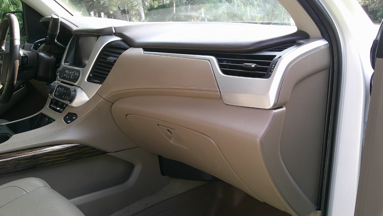 GMC Yukon 2WD 4dr SLT 2017 GMC Yukon 2WD 4dr SLT 2017