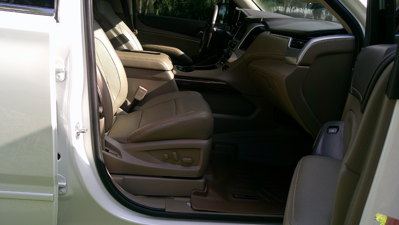 GMC Yukon 2WD 4dr SLT 2017 GMC Yukon 2WD 4dr SLT 2017