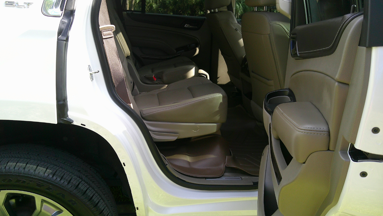 GMC Yukon 2WD 4dr SLT 2017 GMC Yukon 2WD 4dr SLT 2017