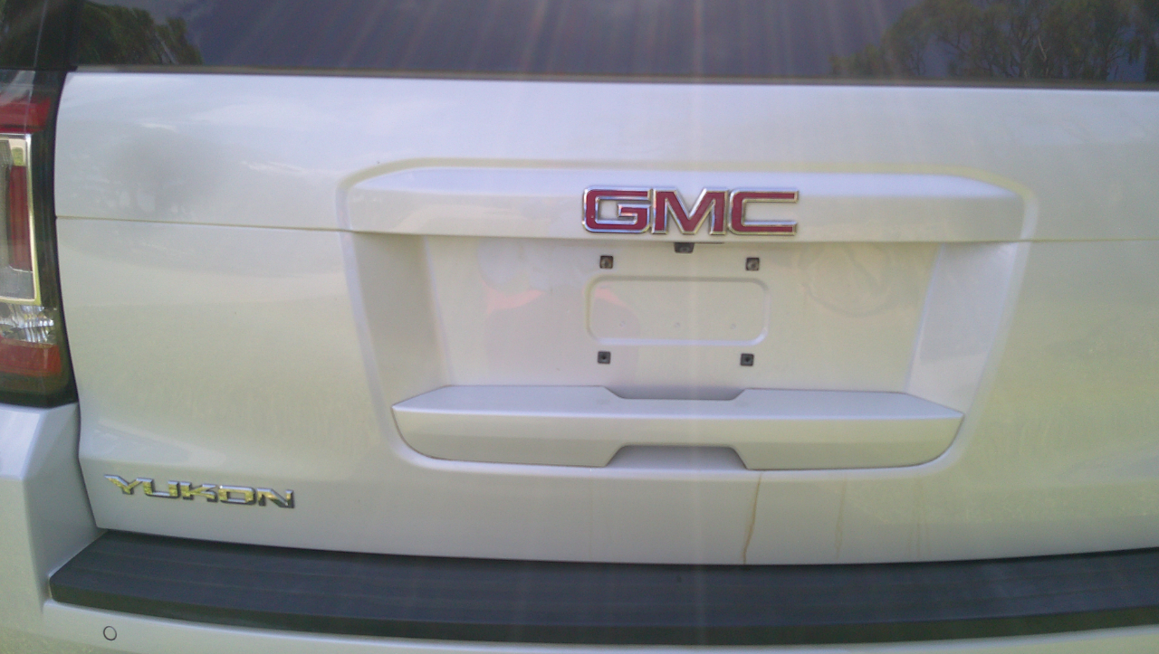 GMC Yukon 2WD 4dr SLT 2017 GMC Yukon 2WD 4dr SLT 2017