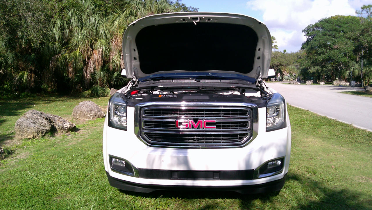 GMC Yukon 2WD 4dr SLT 2017 GMC Yukon 2WD 4dr SLT 2017