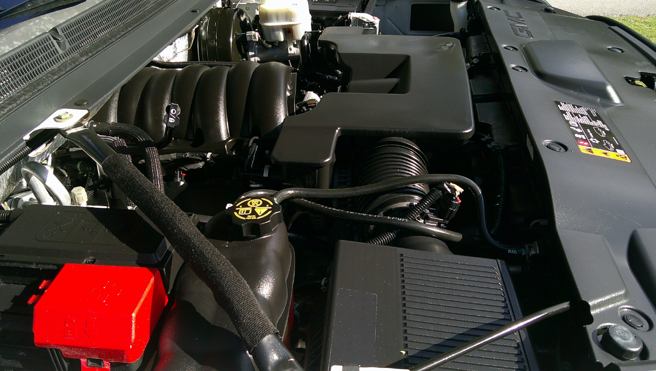 GMC Yukon 2WD 4dr SLT 2017 GMC Yukon 2WD 4dr SLT 2017