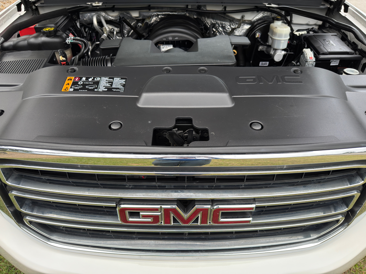 GMC Yukon SLT 2017