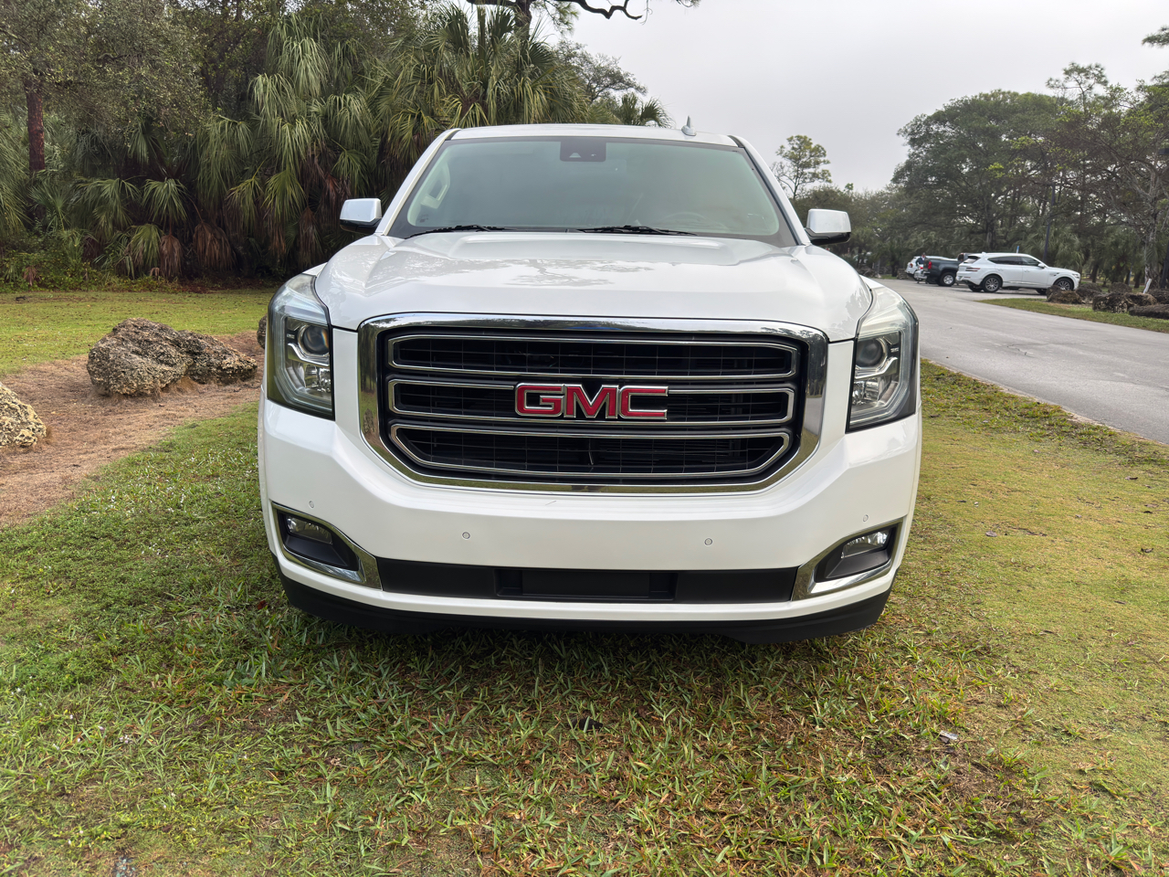 GMC Yukon SLT 2017