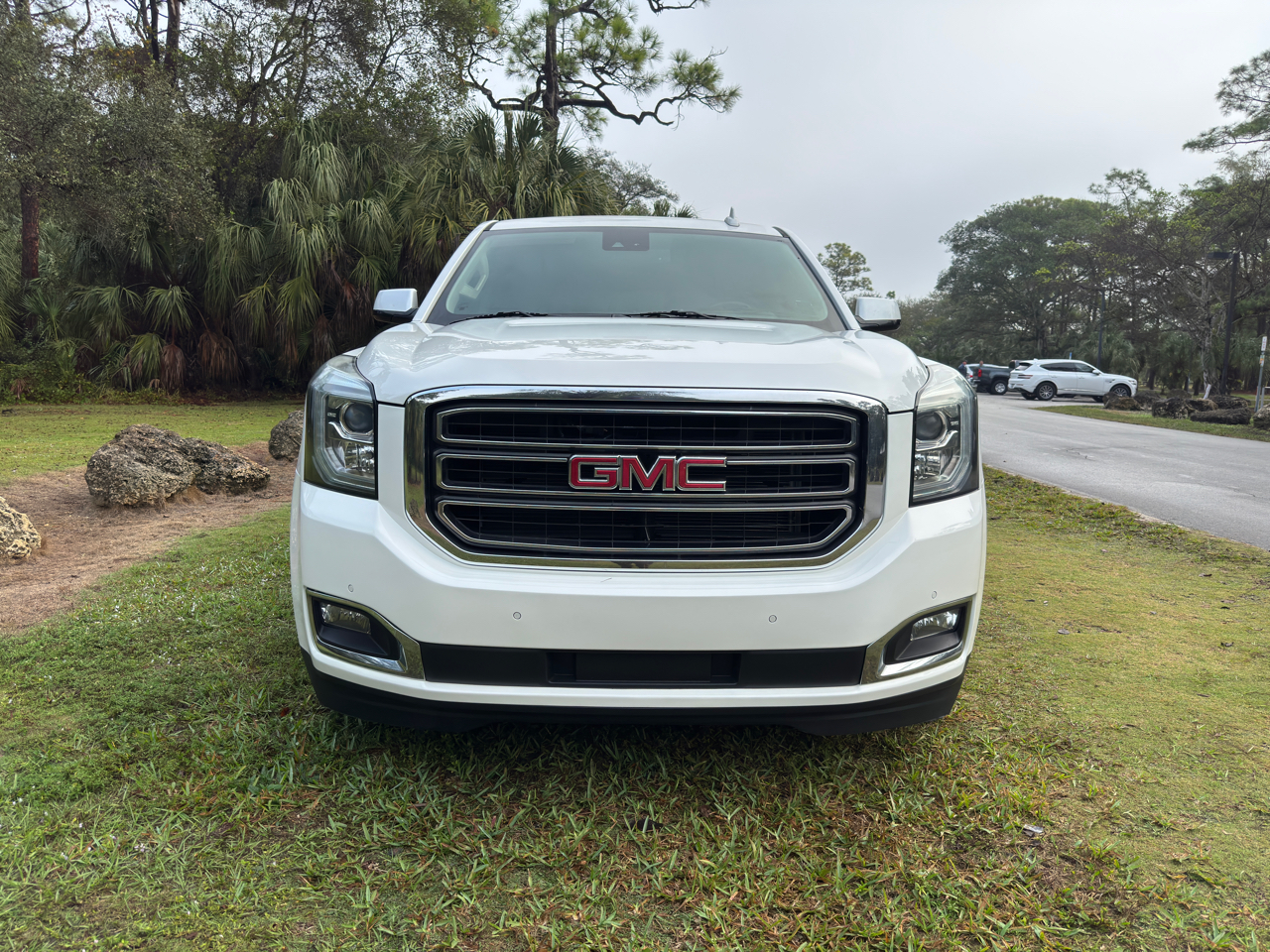 GMC Yukon SLT 2017
