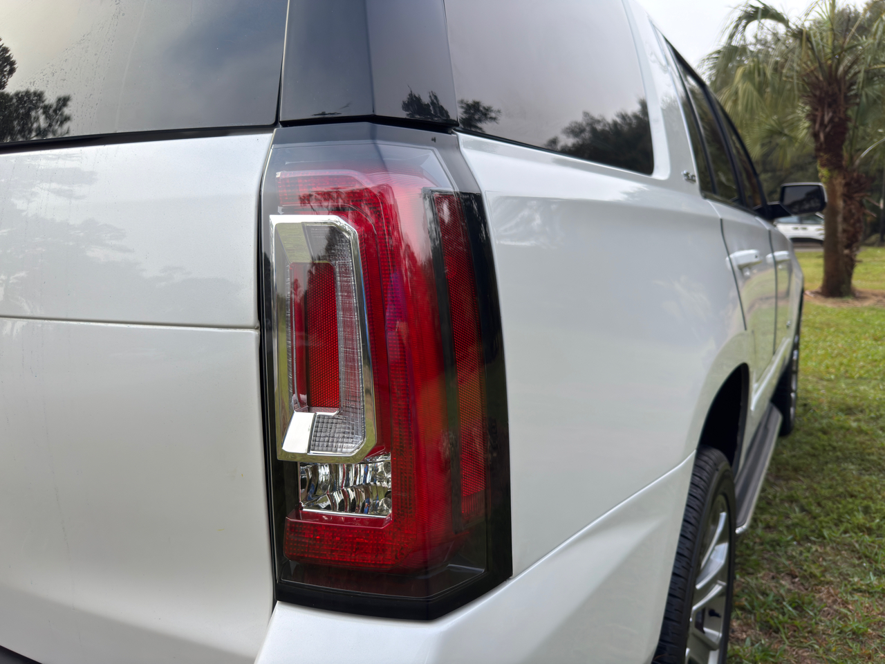 GMC Yukon SLT 2017
