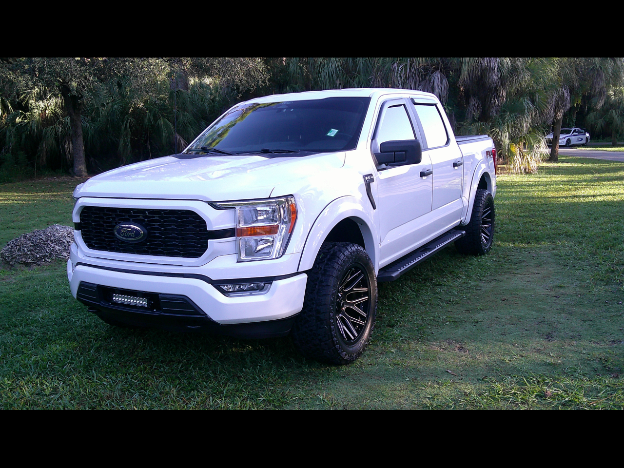 2022 Ford F-150 XLT 4WD Crewcab WARRANTY INCLUDED