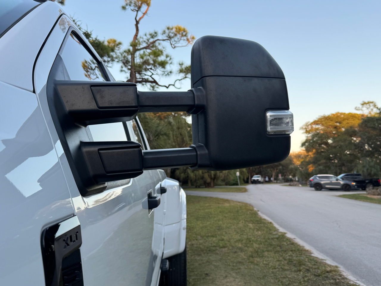 Ford Super Duty F-350 DRW  2022