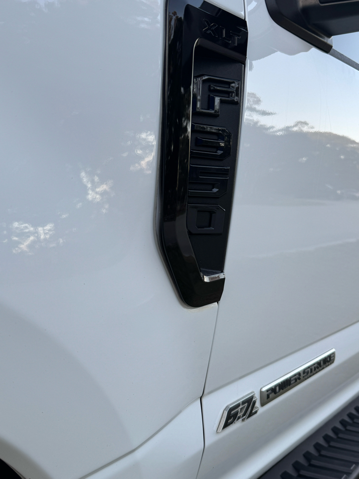 Ford Super Duty F-350 DRW  2022