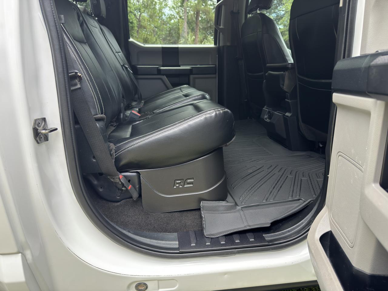 Ford Super Duty F-350 DRW  2022