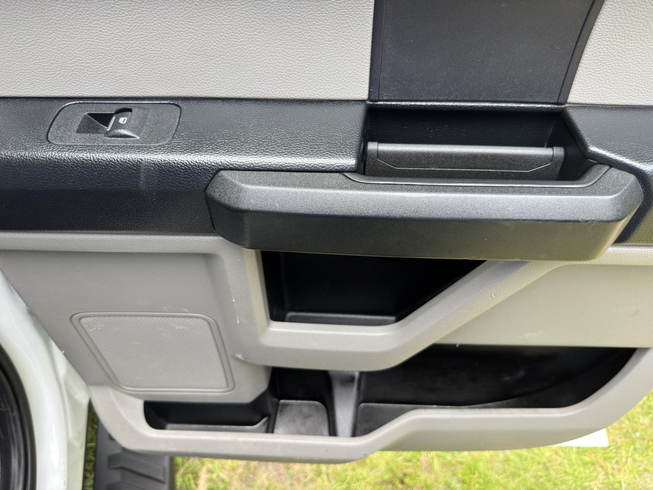 Ford Super Duty F-350 DRW  2022