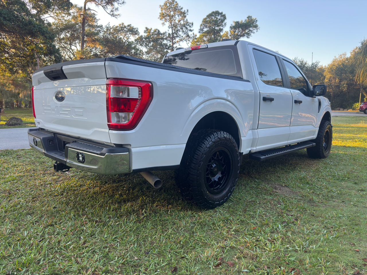 Ford F-150 FX4 SuperCrew 5.5-ft. Bed 4WD 2021