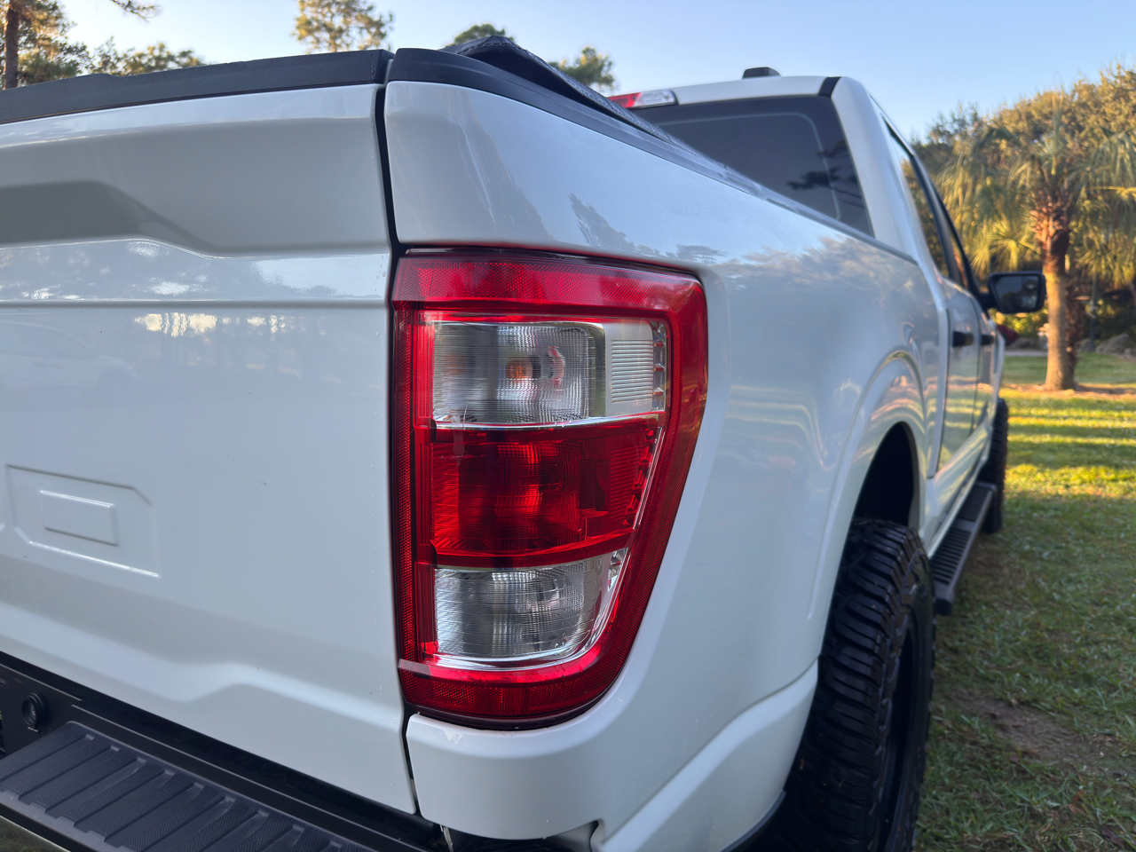 Ford F-150 FX4 SuperCrew 5.5-ft. Bed 4WD 2021