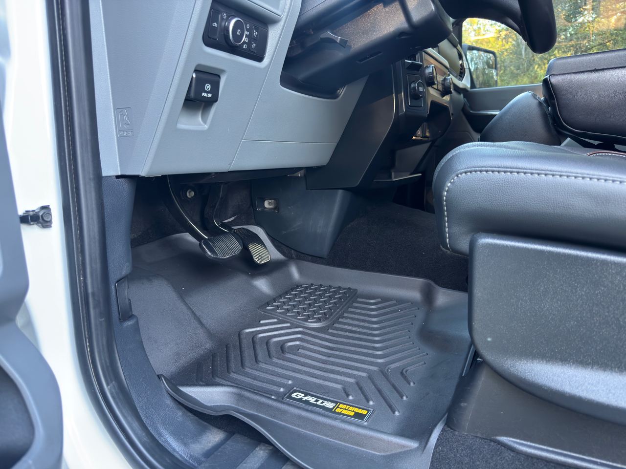 Ford F-150 FX4 SuperCrew 5.5-ft. Bed 4WD 2021